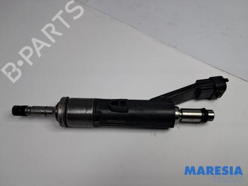 Used Injector Injector PEUGEOT 3008 II SUV (MC_, MR_, MJ_, M4_) 1.2 THP/ PureTech 130 (MRHNSM, MRHNSU, MRHNSJ, MRHNYW,... (131 hp) 39961198 39961198