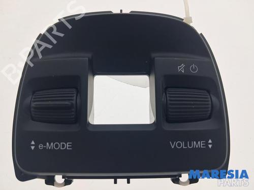 Used Switch Switch FIAT 500e (332_) Elektro 3+1 (FA1) (118 hp) 36093212 36093212