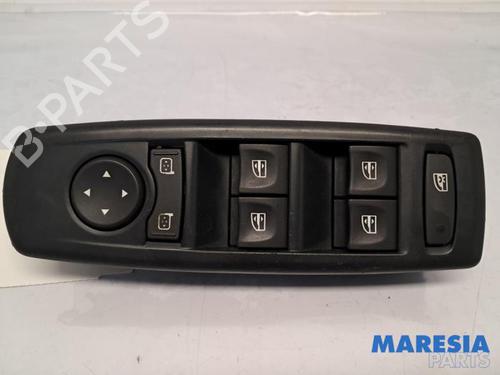 Used Switch RENAULT MEGANE III Grandtour (KZ0/1) 1.4 TCe (KZ0F, KZ1V) (130 hp) 31459183