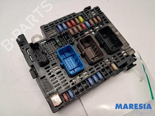 Used Fuse box CITROËN C4 Grand Picasso II (DA_, DE_) 1.6 HDi / BlueHDi 115 (115 hp) 31510996
