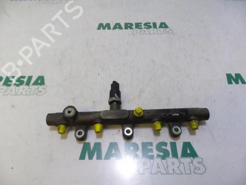 Used Injection rail PEUGEOT 406 Break (8E/F) 2.0 HDI 110 (109 hp) 31383864