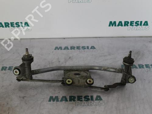 front-wipers-mechanism-renault-espace-iii-je0_-1996-1997-1998-1999-2000-2001-2002-31411816 main image