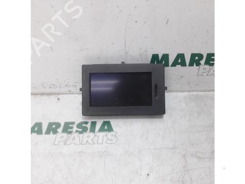 Used Display monitor RENAULT GRAND SCÉNIC III (JZ0/1_) 1.5 dCi (JZ09, JZ0D, JZ10, JZ14, JZ1G, JZ29, JZ2C) (110 hp) 31424020