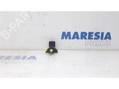 electronic-sensor-renault-master-iii-van-fv-2010-31457490 main image