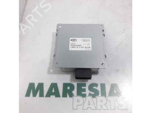 Used Electronic module FIAT 500 (312_) 1.2 (312AXA1A) (69 hp) 31504033