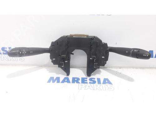 Used Switch CITROËN C5 III (RD_) 1.6 HDi 110 (RD9HZC) (109 hp) 31454853