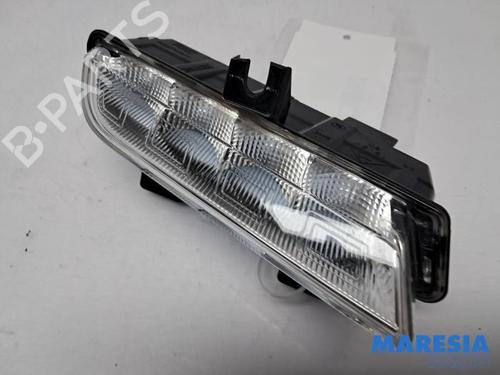 Used Right daytime light RENAULT CLIO IV Grandtour (KH_) 0.9 TCe 90 (90 hp) 31471405