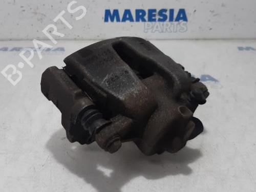Used Right front brake caliper FIAT GRANDE PUNTO (199_) 1.4 (199AXB11, 199AXB1A, 199BXB1A, 199AXL1A) (77 hp) 31480009