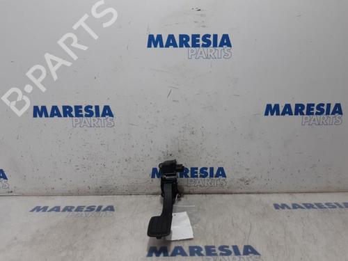 electronic-module-peugeot-308-sw-ii-lc_-lj_-lr_-lx_-l4_-2014-2015-2016-2017-2018-2019-2020-2021-31405939 main image