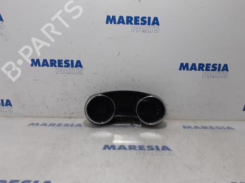 Used Instrument cluster PEUGEOT 3008 I MPV (0U_) 1.6 THP (156 hp) 31532889