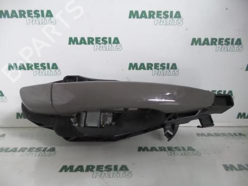 hjre-fortil-udvendigt-handtag-citroen-c4-cactus-2014-31431968 main image