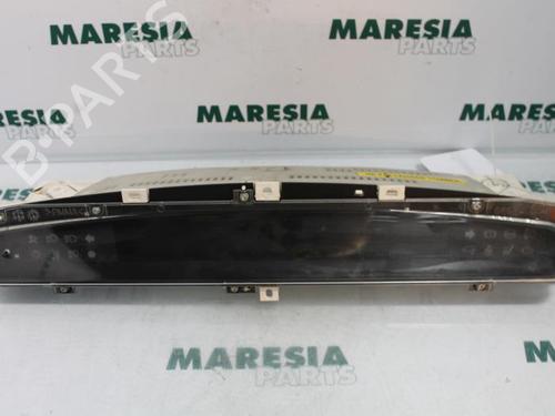 Used Instrument cluster RENAULT ESPACE III (JE0_) 2.2 dCi (JE0K) (130 hp) 31466742