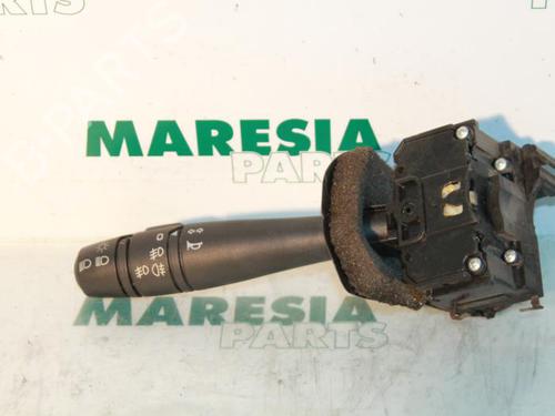 Used Steering column stalk RENAULT LAGUNA I (B56_, 556_) 1.8 (94 hp) 31465888