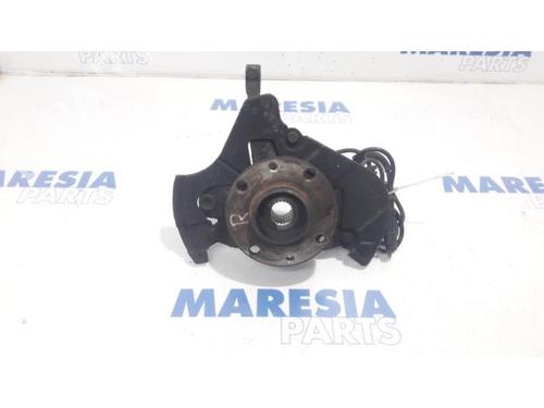 Used Right front steering knuckle FIAT PANDA (169_) 1.2 (169.AXB11, 169.AXB1A) (60 hp) 31499155