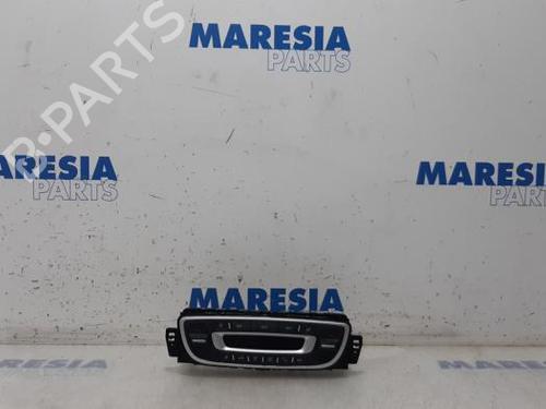 Used Climate control RENAULT MEGANE III Hatchback (BZ0/1_, B3_) 1.4 TCe (BZ0F, BZ1V) (131 hp) 31414088