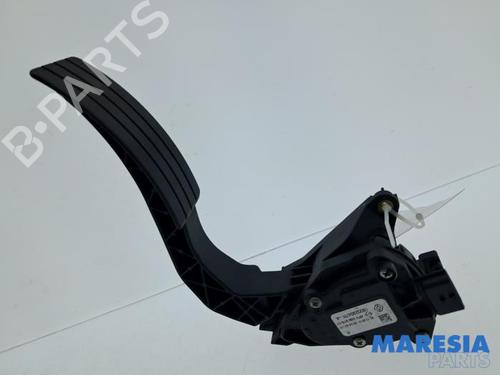 Used Pedal Pedal 37992393 37992393