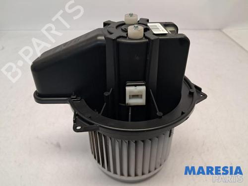 Used Heater blower motor FIAT PANDA (312_, 319_) 0.9 (312PXP1A) (60 hp) 31498297