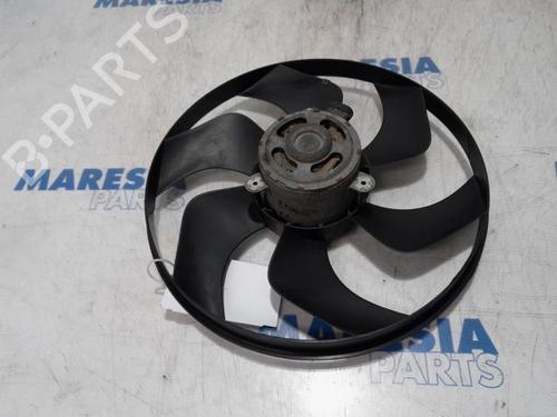 Used Pipe RENAULT TRAFIC II Van (FL) 2.5 dCi 145 (FL0J) (146 hp) 31398714