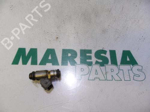 Used Injector RENAULT SCÉNIC I MPV (JA0/1_, FA0_) 1.4 16V (JA0D, JA1H, Ja0W, JA10) (95 hp) 31433801
