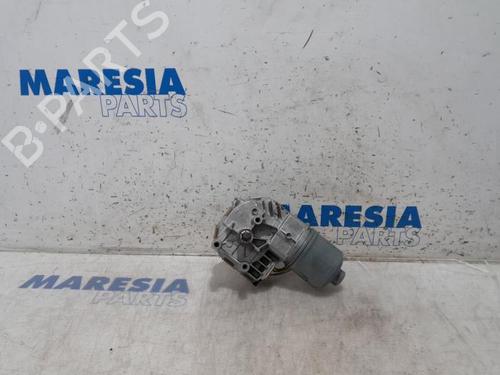 Used Front wiper motor PEUGEOT 5008 (0U_, 0E_) 1.6 HDi (112 hp) 31425214