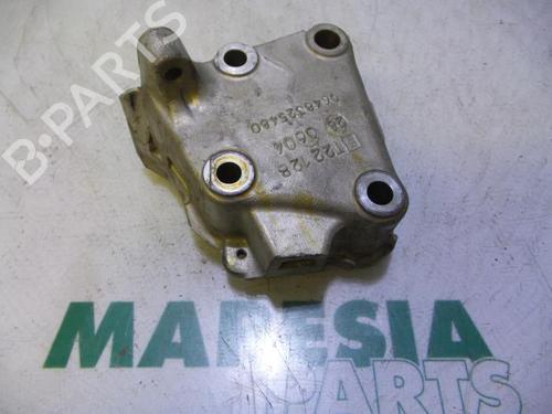 Used Gearbox mount CITROËN C5 I Break (DE_) 2.2 HDi (DE4HXB, DE4HXE) (133 hp) 31445037