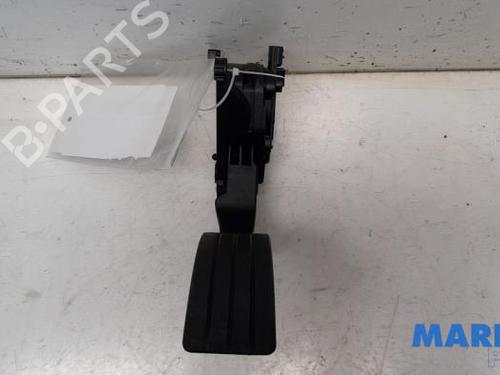 Pedal RENAULT CLIO IV (BH_) 0.9 TCe 90 (BHNF, BHMA, BHMH, BHJK, BHJR) (90 hp) 31462213
