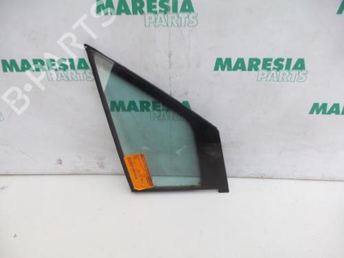 front-right-quarter-glass-lancia-phedra-179_-2002-2003-2004-2005-2006-2007-2008-2009-2010-31393461 main image