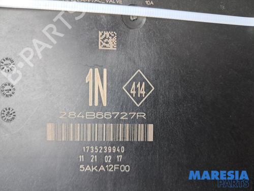 Fuse box RENAULT MEGANE IV Hatchback (B9A/M/N_) 1.6 TCe 205 (B9MV) | BP36420604E1 - Image 3