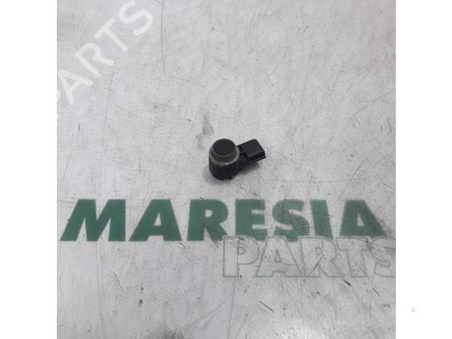 Used Electronic sensor RENAULT MEGANE III Grandtour (KZ0/1) 1.5 dCi (KZ09, KZ0D, KZ1G, KZ29, KZ14, KZ1W, KZ10, KZ1F,... (110 hp) 31518446