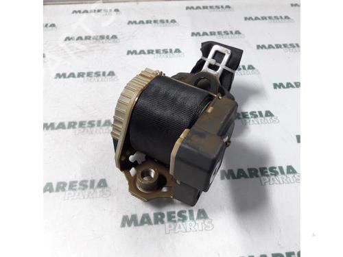 Used Rear right seatbelt FIAT STILO (192_) 1.2 16V (192_XA1B) (80 hp) 31506391