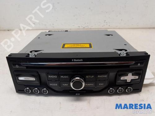 Used Radio PEUGEOT 5008 (0U_, 0E_) 1.6 16V (156 hp) 31398166