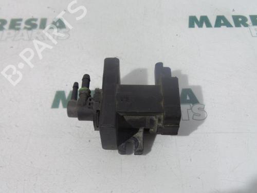 Used Electronic sensor PEUGEOT 407 SW (6E_, 6D_) 2.0 HDi 135 (136 hp) 31395785