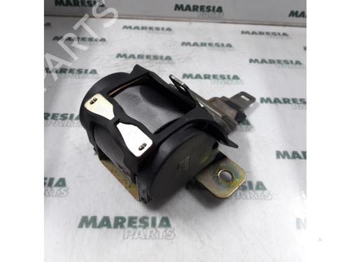 Used Rear center seatbelt RENAULT SCÉNIC I MPV (JA0/1_, FA0_) 2.0 16V RX4 (139 hp) 31464347