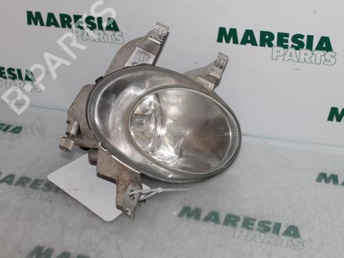 Used Right front fog light PEUGEOT 206 Hatchback (2A/C) 1.4 i (75 hp) 31450454