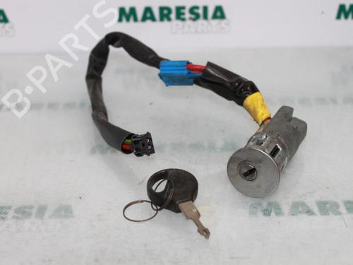 Used Ignition barrel PEUGEOT 206 SW (2E/K) 2.0 HDi (90 hp) 31480478