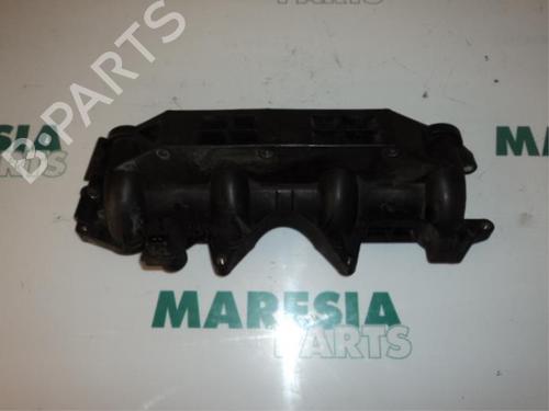 Used Injection rail RENAULT ESPACE IV (JK0/1_) 2.2 dCi (JK0H) (150 hp) 31459313