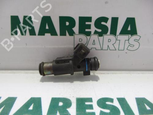 Used Injector PEUGEOT 307 (3A/C) 1.4 (75 hp) 31391688