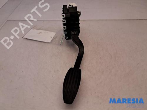 Pedal FIAT 500 (312_) 0.9 (312AXN1A) (80 hp) 31392195