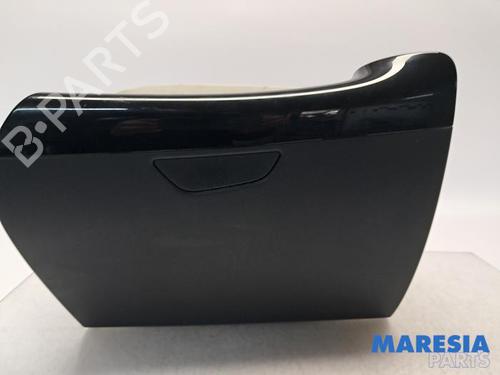 Used Glove box Glove box RENAULT CAPTUR I (J5_, H5_) 0.9 TCe 90 (90 hp) 34039625 34039625