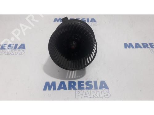 Used Heater blower motor PEUGEOT 508 SW I (8E_) 2.0 HDi RXH Hybrid4 (200 hp) 31437438