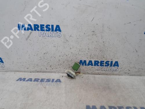 Used Electronic sensor PEUGEOT 207 (WA_, WC_) 1.6 16V VTi (120 hp) 31529712