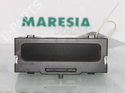 Used Electronic module Electronic module RENAULT MEGANE II Coupé-Cabriolet (EM0/1_) 1.9 dCi (115 hp) 31502139 31502139