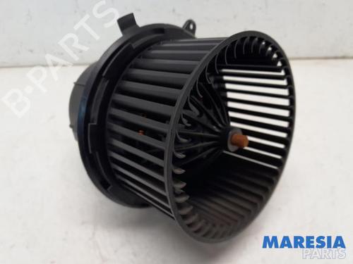Heater blower motor CITROËN C4 CACTUS 1.2 VTi 82 | BP31503295M62