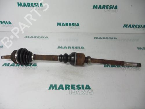 Used Right front driveshaft CITROËN XSARA PICASSO (N68) 1.8 16V (115 hp) 31457756