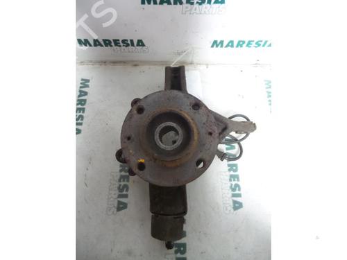 Used Left front steering knuckle PEUGEOT 307 (3A/C) 2.0 HDi 110 (107 hp) 31454365