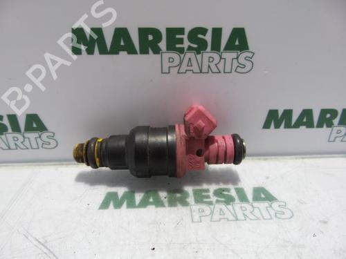 Used Injector RENAULT TWINGO I (C06_) 1.2 (C066, C068) (58 hp) 31495075
