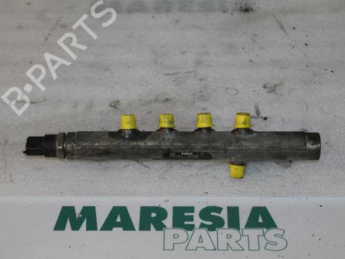 Used Injection rail ALFA ROMEO 156 (932_) 1.9 JTD 16V (932AXE00) (140 hp) 31525878
