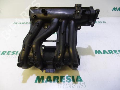 injection-rail-renault-twingo-i-c06_-1993-1994-1995-1996-1997-1998-1999-2000-2001-2002-2003-2004-2005-2006-2007-2008-2009-2010-2011-2012-31425363 main image