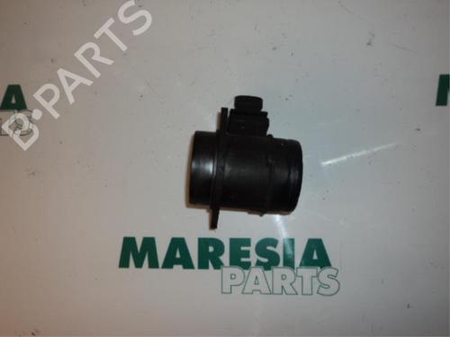 mass-air-flow-sensor-alfa-romeo-gt-937_-2003-2004-2005-2006-2007-2008-2009-2010-31442118 main image