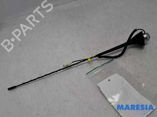 Antenne/Base PEUGEOT 208 I (CA_, CC_) 1.0 VTi (68 hp) 31527749